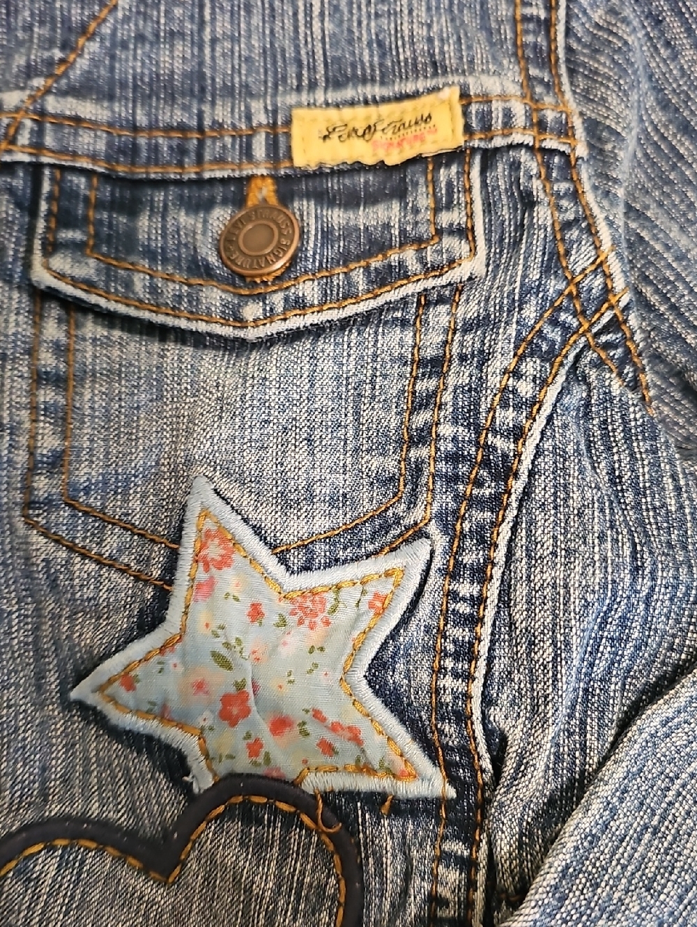 Vintage Levi Strauss Jeans Blue Denim Jacket with Star & Heart Patches - Picture 2 of 7